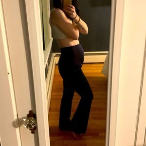 Gap- Maternity -2a - Flare